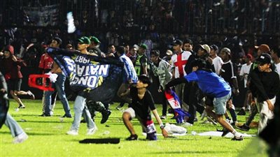 عاجل.. أول تعليق من انفانتينو على حادث اندونيسيا اليوم