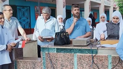 مات وسط طلابه.. تفاصيل وفاة كبير معلمي الرياضيات بكفر الشيخ أثناء طابور الصباح 