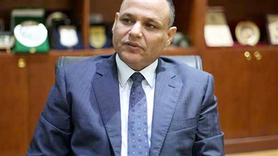 رئيس أكاديمية البحث العلمي: 98% من البشر متشابهين في الجينات (فيديو)