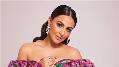 ميس حمدان تثير الجدل في أحدث ظهور لها