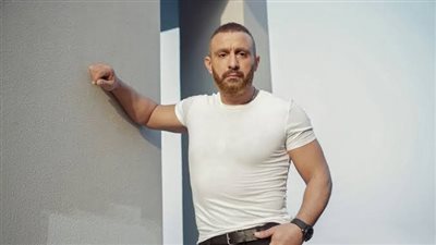 أحمد السقا يحصد جائزة أفضل ممثل سينما عن 