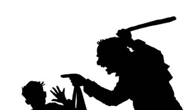 التفاصيل الكاملة لمدرس يعتدي على تلميذة ويصيبها بنزيف حاد في المخ بالدقهلية