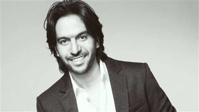 بهاء سلطان يروج لحفلته المقبلة ببورتو المنيا