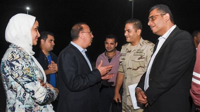 محافظ الإسكندرية يتابع أعمال الانتهاء من مشروعات إدارة مياه الأمطار