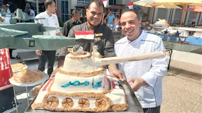 نرصد احتفالات أكتوبر على شواطئ الغردقة بمشاركة السياح 