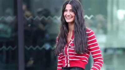 تارا عماد تتألق في أحدث ظهور لها 