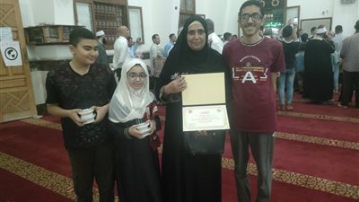 محافظ بورسعيد يشهد احتفالية المولد النبوي الشريف بالمسجد العباسي 