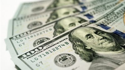 مصر.. البنوك ترفع عائد الحسابات الدولارية