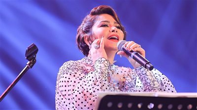شيرين عبد الوهاب تتألق بحفل جامعة مصر