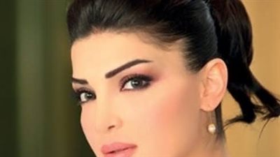 الظهور الأول للفنانة دينا حايك بعد إعلان إصابتها بسرطان الثدي “انصحكم بالكشف