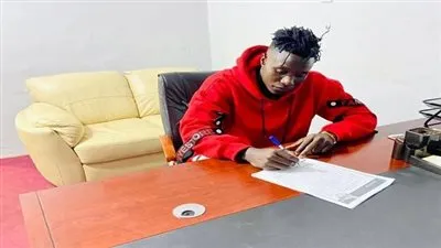 قائد المنتخب الأولمبي الأوغندي ينضم للاتحاد السكندري