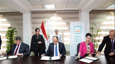 فؤاد: تعاون مشترك بين وزارة البيئة ومؤسسة حياة كريمة في حملات تشجير