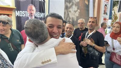 بعد فوزه بالانتخابات.. تعرف على تاريخ مصطفى كامل مع نقابة المهن الموسيقية