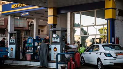 لجنة تسعير الوقود تستعد لإعلان أسعار البنزين الجديدة