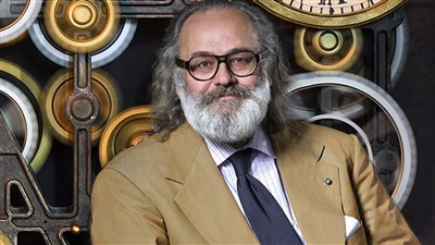 ستيفانو ريتشي: الحظ ابتسم لي بعد لقاء نيلسون مانديلا في جنوب إفريقيا (فيديو)