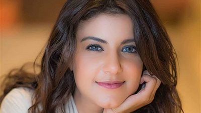 ياسمين علي تشارك جمهورها فيديو من كواليس تسجيل تتر مسلسل 