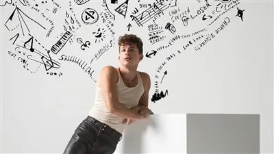 تشارلي بوث يصدر ألبومه الثالث ويكسر الحواجز بينه وبين الجمهور