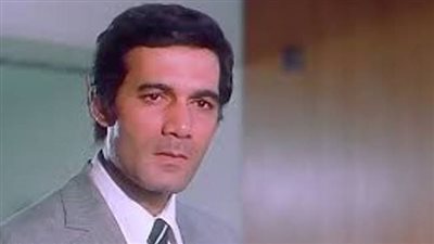 في ذكرى وفاته.. محطات في حياة محمود ياسين 