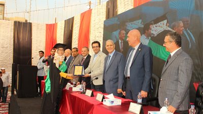 وسط حضور كبير.. نقابة مهندسي القاهرة تكرم الطلبة المتفوقين