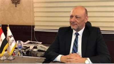 حزب ”المصريين“: توجيهات الرئيس تستهدف صياغة خريطة جديدة للاستثمار ودعم الصناعة 
