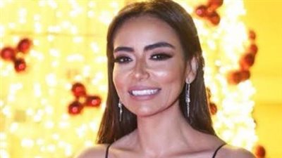 بعد تصدرها التريند.. أبرز المعلومات عن سارة الطباخ وأزماتها مع الفنانين