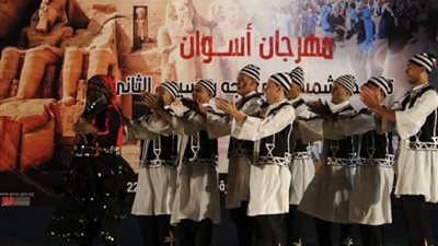 قصور الثقافة تطلق احتفالاتها بتعامد الشمس على وجه تمثال رمسيڛ الثانى