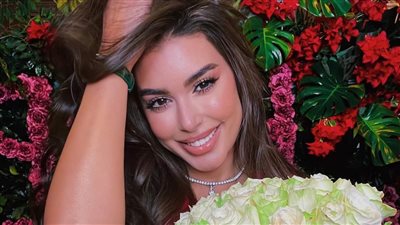 بفستان زاهي.. ياسمين صبري تشارك جمهورها أحدث إطلالة لها