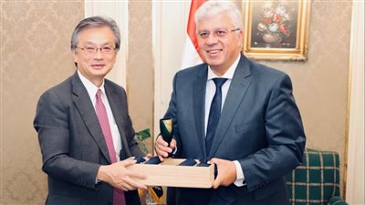  وزير التعليم العالى يبحث دعم التعاون المشترك مع سفير اليابان بالقاهرة