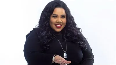 فين الحياء.. شيماء سيف تنتقد ملابس للسيدات على البحر