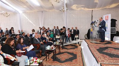 70 قرش لطلاب ثانوي.. محافظ القاهرة يكشف تعريفة استخدام درجات 