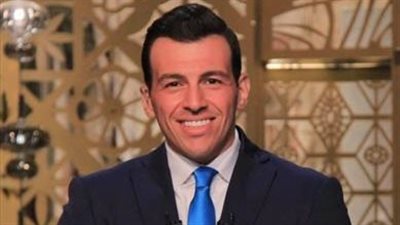 رامي رضوان يشارك جمهوره لحظات العرض الأول من مسرحية زوجته دنيا سمير غانم