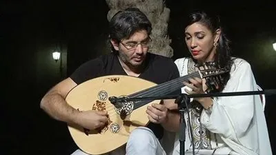 الليلة.. ثنائي العود دينا وغسان بقصر الأمير طاز