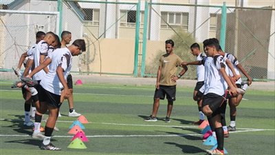 تعرف على أصغر مدير فنى لكرة القدم بالبحر الأحمر
