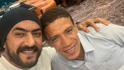 أحمد العوضي يعلن توظيف عامل النظافة صاحب واقعة الكشري