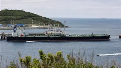 روسيا أنشات اسطولًا سريًا من ناقلات النفط للتهرب من العقوبات 