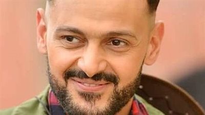 بعد تداول صورة للحظة صفعه 