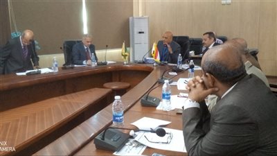 مجلس جامعة أسوان يحتفل بصدارة تصنيف الجامعات الأكبر والأكثر تنوعًا على العالم للعام الرابع على التوالي