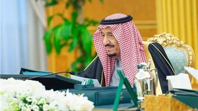 الملك سلمان يهنئ أولف كريسترسون بمناسبة فوزه في انتخابات رئاسة الوزراء بالسويد