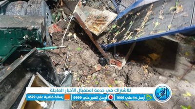 ننشر اللقطات الأولى لموقع انزلاق مقطورة من أعلى كوبري ثروت 