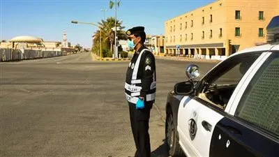 شرطة الحدود الشمالية تقبض على مواطن سرق أجهزة إلكترونية من مرافق عامة