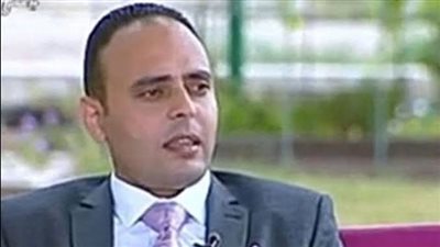 خبير اقتصادي يفجر مفاجأة بشأن سعر الفائدة للبنك الفيدرالي الأمريكي 