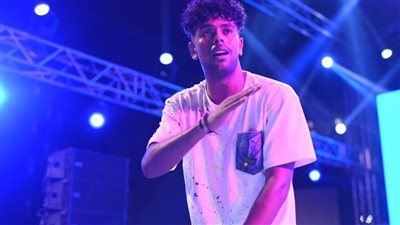 عفروتو يتألق في حفل الجامعة الكندية بالعاصمة الإدارية