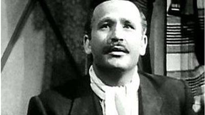 في ذكرى رحيله الـ62.. عز الدين ذو الفقار “الفنان الضابط” الذي حوّل السينما إلى سلاحه الخاص