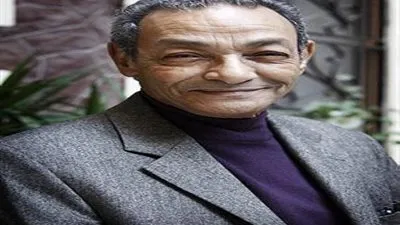 مدحت العدل ينعى بهاء طاهر بعد وفاته: 