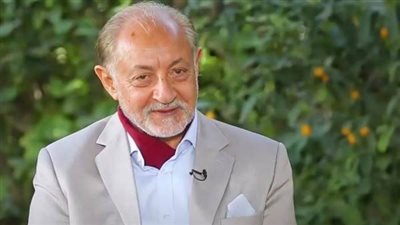 الليلة.. عبد العزيز مخيون ضيف صالون أوبرا دمنهور الثقافي 