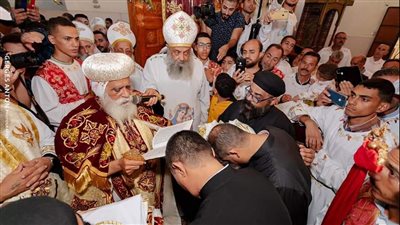 سيامة كاهنين اثنين بإيبارشية مطاي 