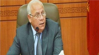 محافظ بورسعيد: افتتاح 3 مصانع عملاقة لإنتاج الإطارات ديسمبر المقبل (فيديو)