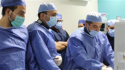 إجراء جراحة نادرة من حالات تقوس الساقين بهيئة الرعاية الصحية ببورسعيد