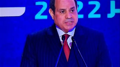 مصريون وعرب يوجهون رسائل للرئيس السيسي لهذا السبب 