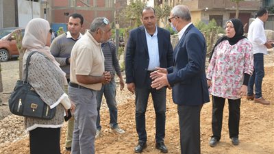 محافظ القليوبية يتفقد مشروعات مدينة القناطر الخيرية 